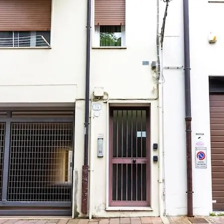 Modern Della Valle X2 Πάδοβα